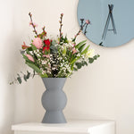 Lade das Bild in den Galerie-Viewer, Vase Lyra
