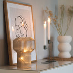 Lade das Bild in den Galerie-Viewer, Vase Liv
